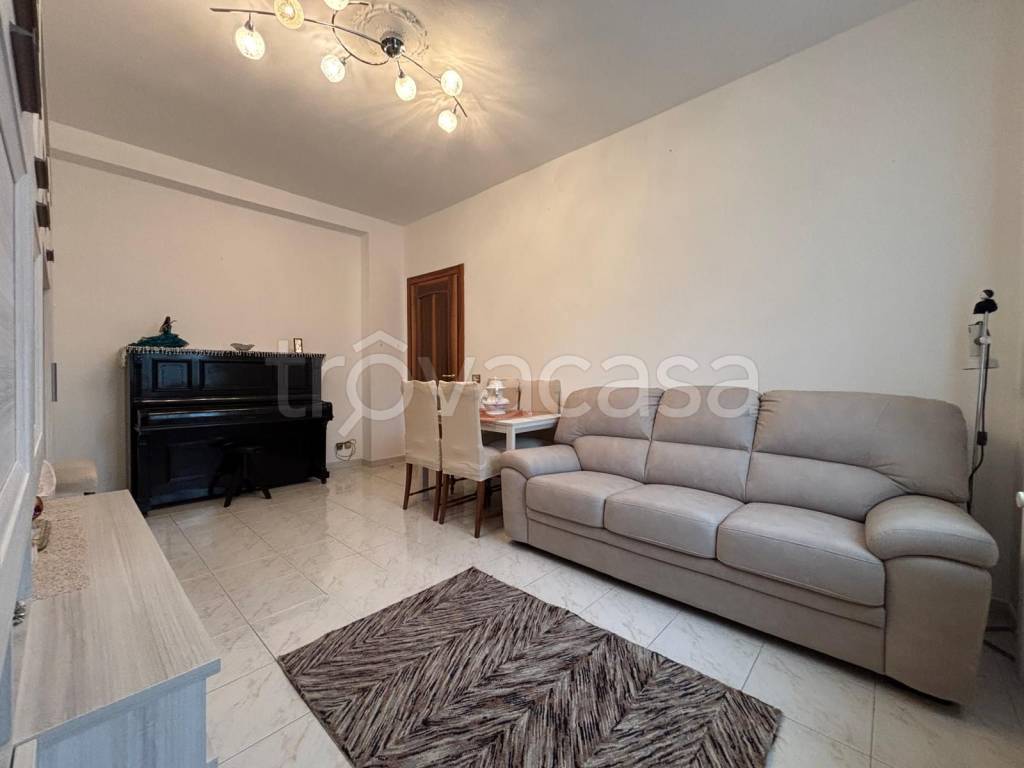 appartamento in vendita a Milano in zona Comasina