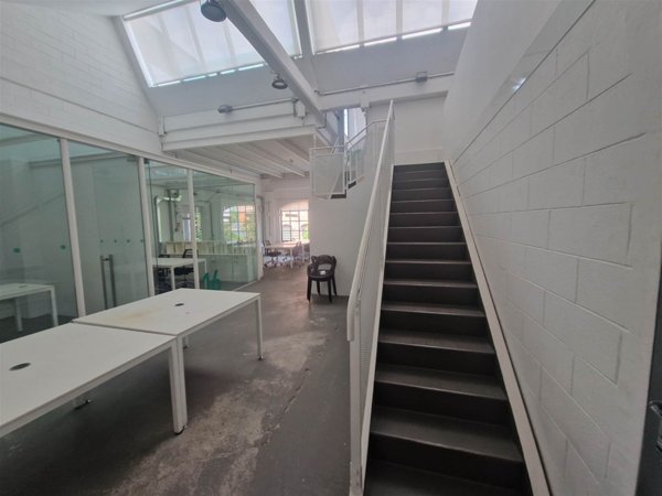 ufficio in vendita a Milano in zona Bicocca