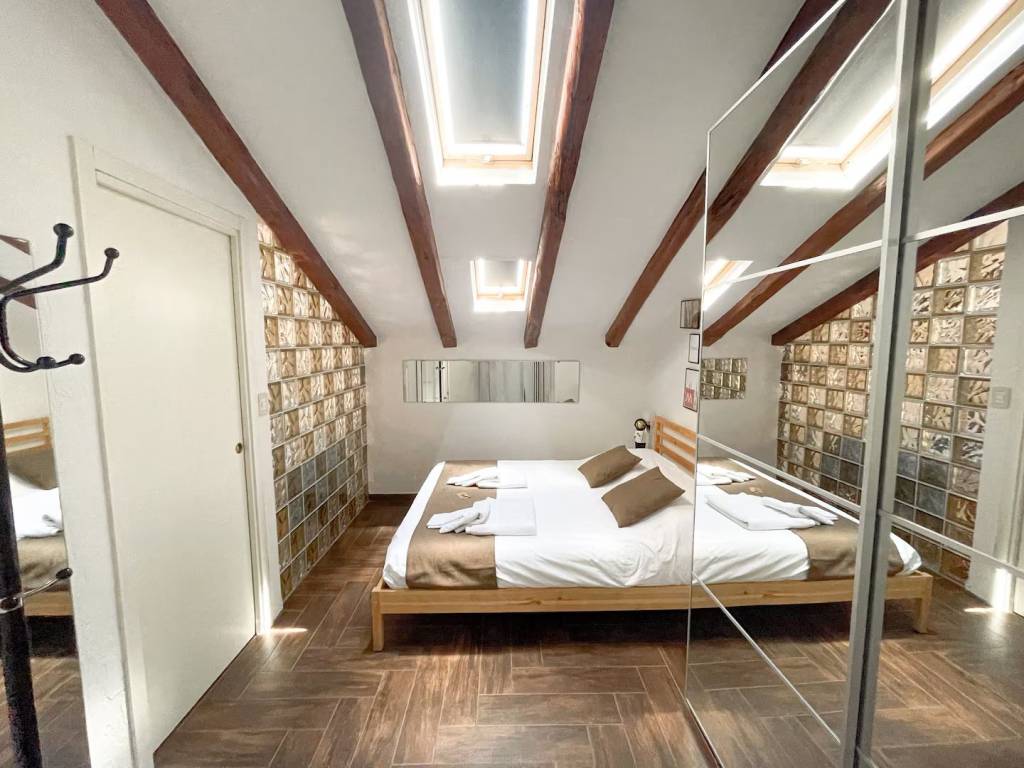 appartamento in vendita a Milano in zona Città Studi