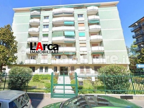 appartamento in vendita a Milano in zona Feltre