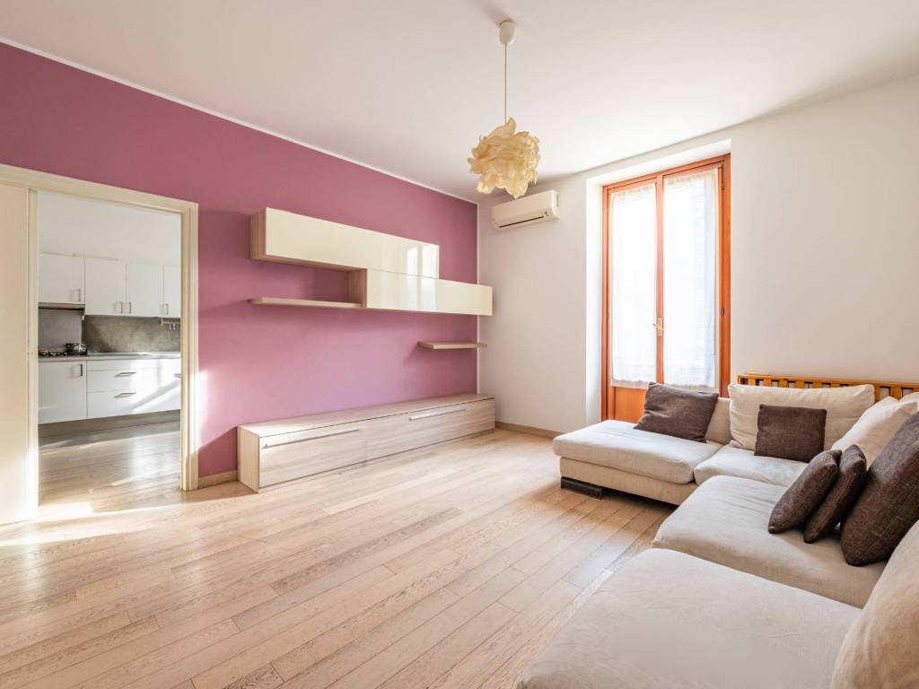 appartamento in vendita a Milano in zona Loreto