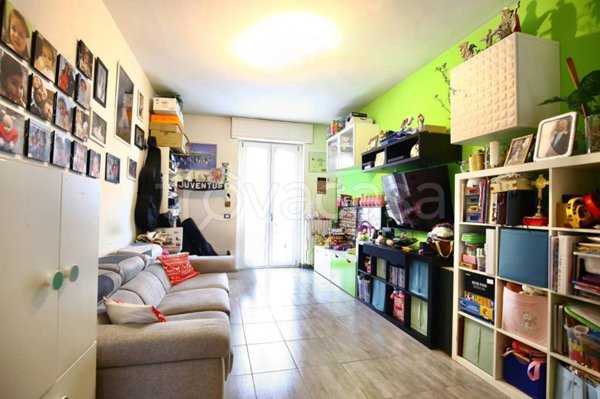 appartamento in vendita a Milano in zona Baggio