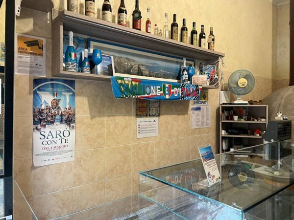 negozio in vendita a Milano in zona Solari