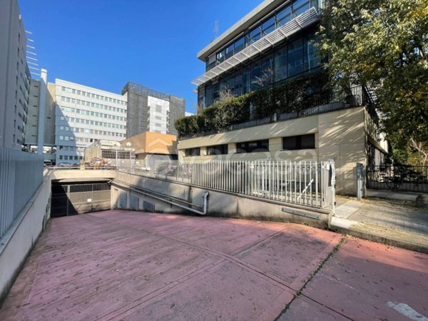 casa indipendente in vendita a Milano