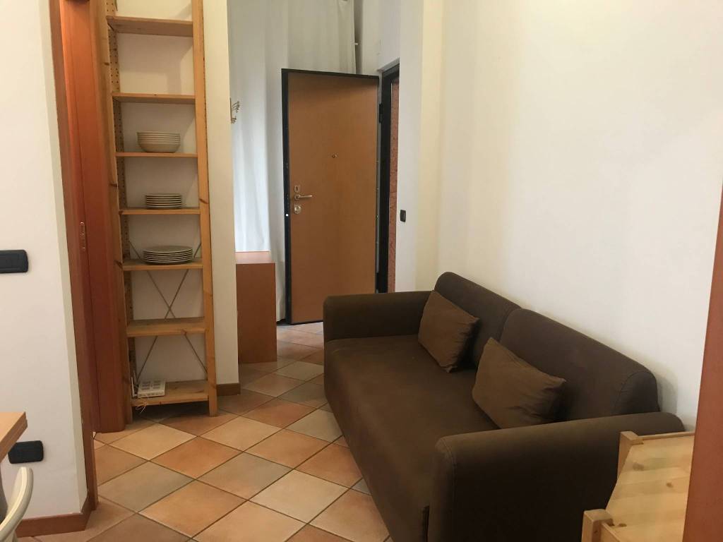 appartamento in vendita a Milano in zona Bocconi