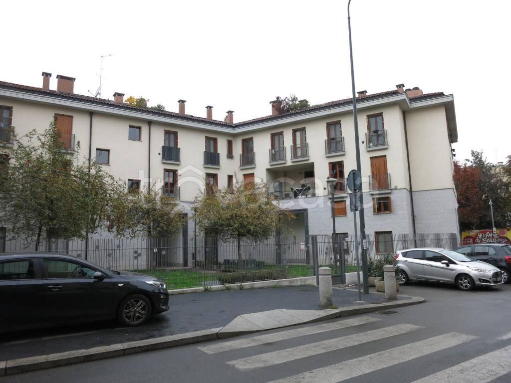 negozio in vendita a Milano