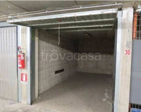 appartamento in vendita a Milano in zona Quartiere degli Olmi