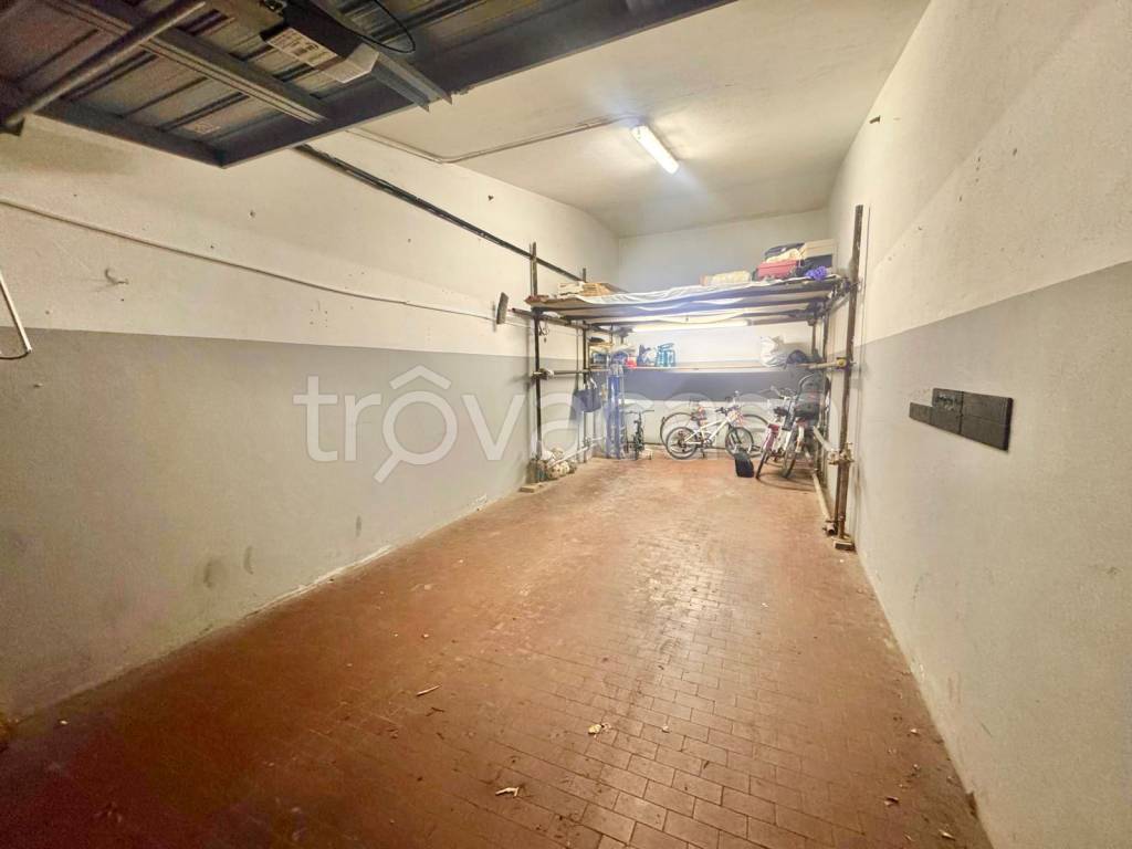 negozio in vendita a Milano in zona Gorla