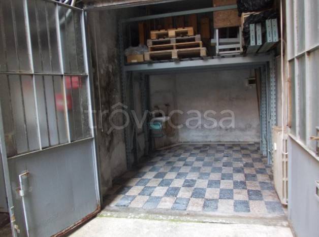 appartamento in vendita a Milano in zona Piazzale Lodi