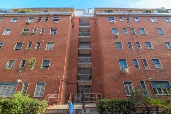 appartamento in vendita a Milano in zona Casoretto