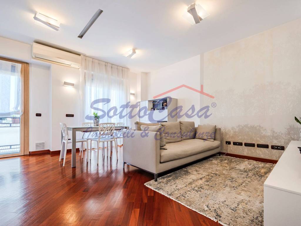 appartamento in vendita a Milano in zona Il Portello