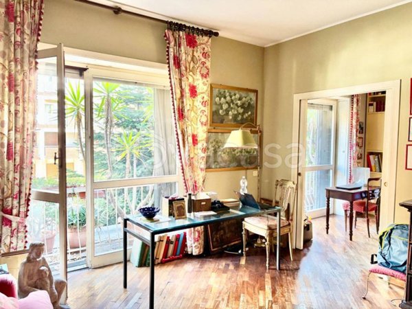 appartamento in vendita a Milano in zona Bocconi