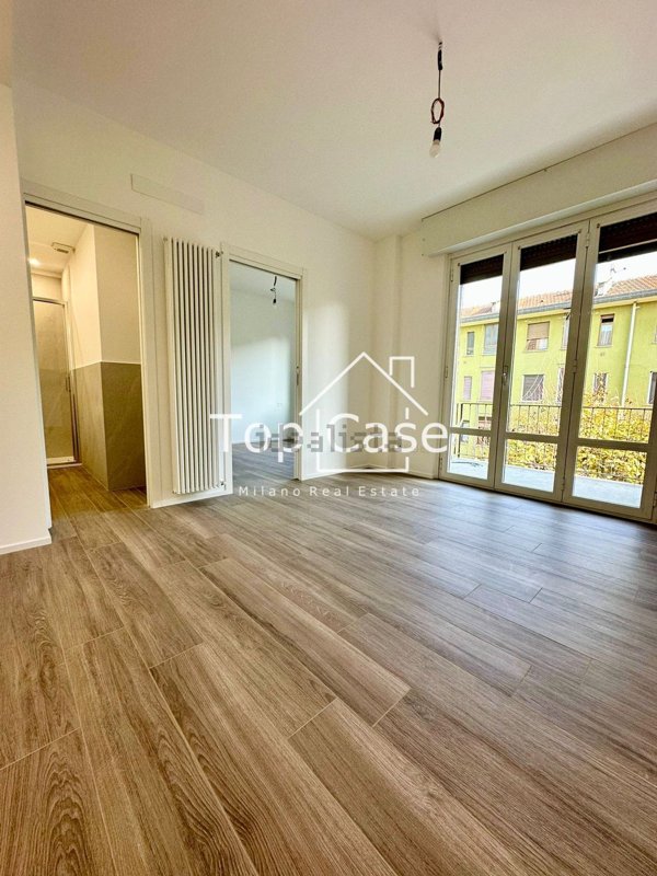 appartamento in vendita a Milano in zona Baggio