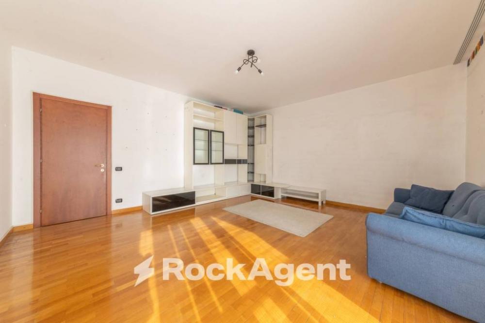 appartamento in vendita a Milano in zona Musocco