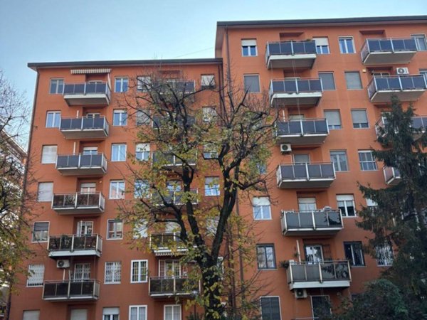 appartamento in vendita a Milano in zona Forlanini