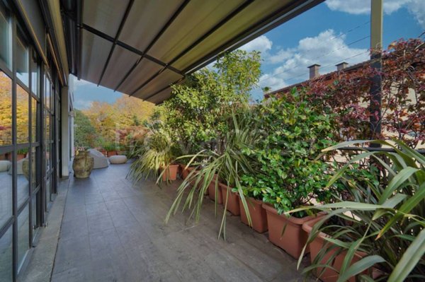 appartamento in vendita a Milano in zona Il Portello