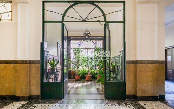 appartamento in vendita a Milano in zona Isola