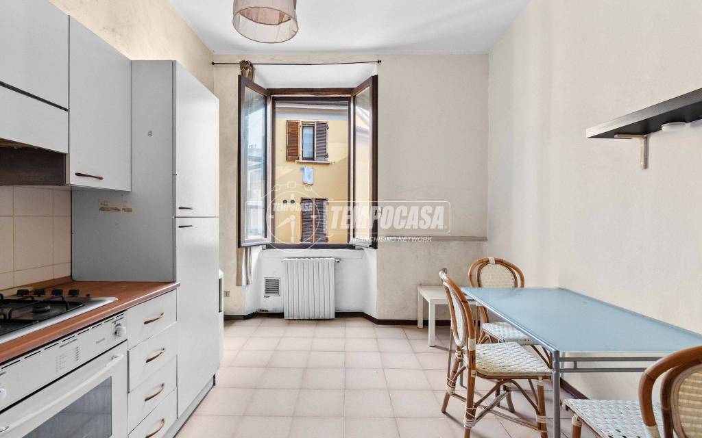 appartamento in vendita a Milano in zona Cinque Giornate