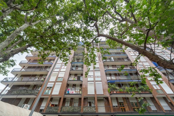 appartamento in vendita a Milano in zona Corvetto