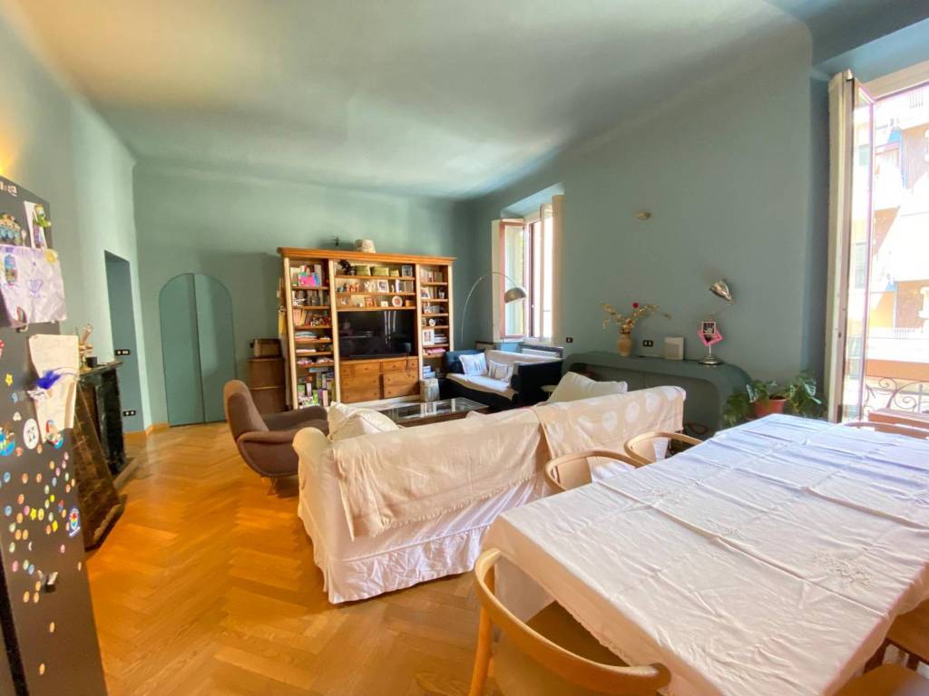 appartamento in vendita a Milano in zona Porta Venezia