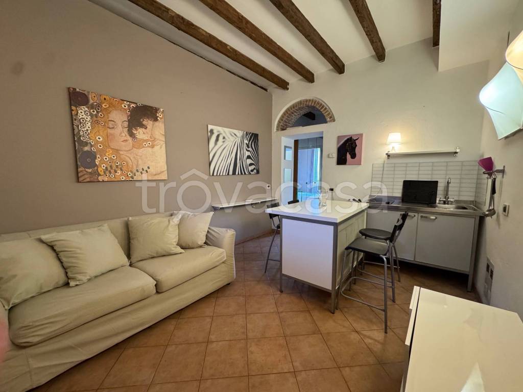 appartamento in vendita a Milano in zona Brera