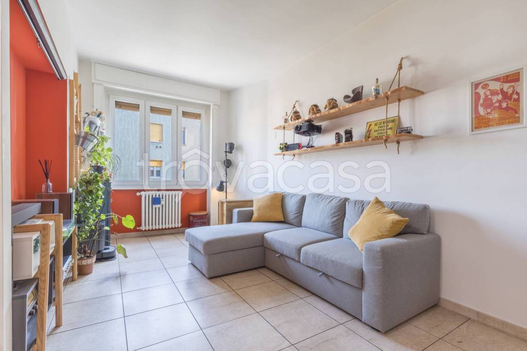 appartamento in vendita a Milano in zona Loreto