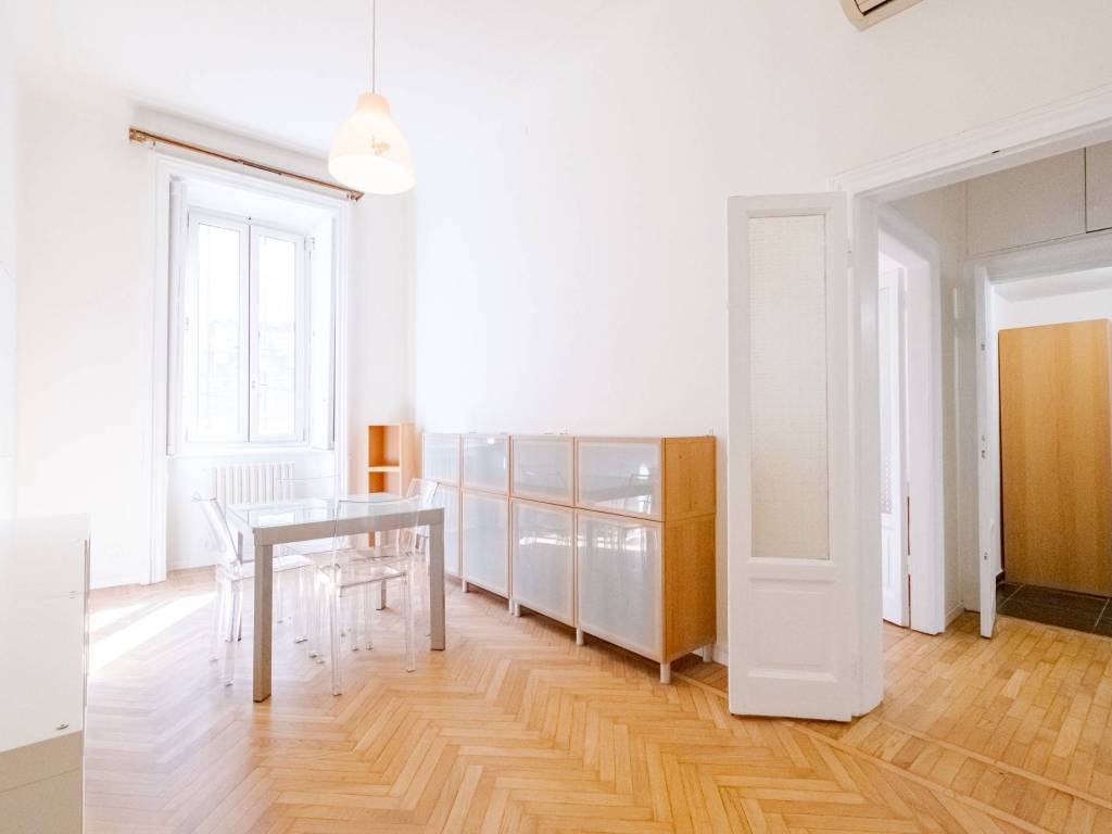 appartamento in vendita a Milano in zona Solari