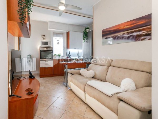 appartamento in vendita a Milano in zona Quarto Oggiaro