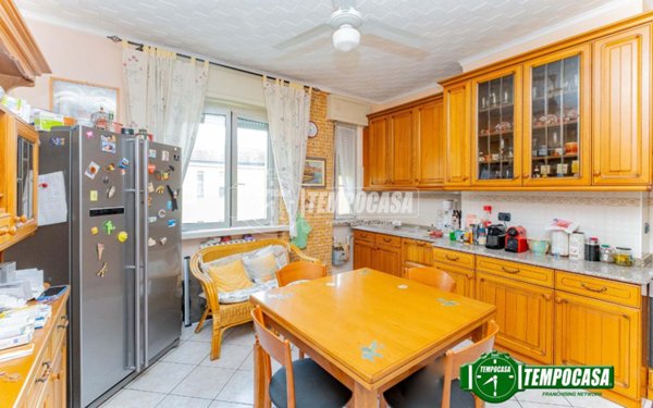 appartamento in vendita a Milano in zona Baggio