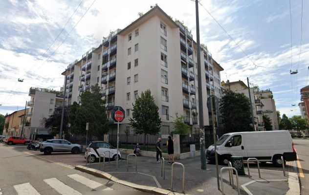 appartamento in vendita a Milano in zona Bocconi
