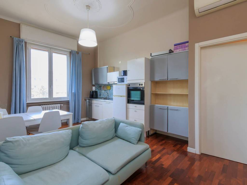 appartamento in vendita a Milano in zona Vigentino