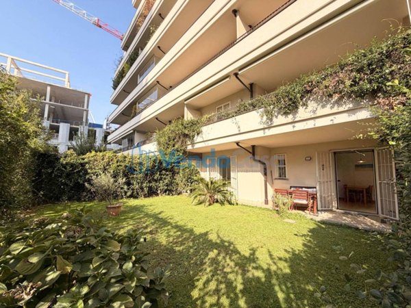 appartamento in vendita a Milano in zona Vigentino