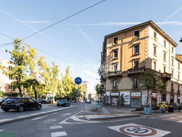 negozio in vendita a Milano in zona Centro Direzionale
