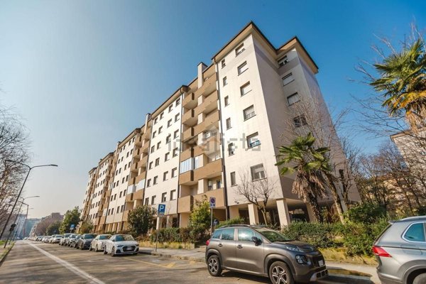 appartamento in vendita a Milano in zona Bicocca