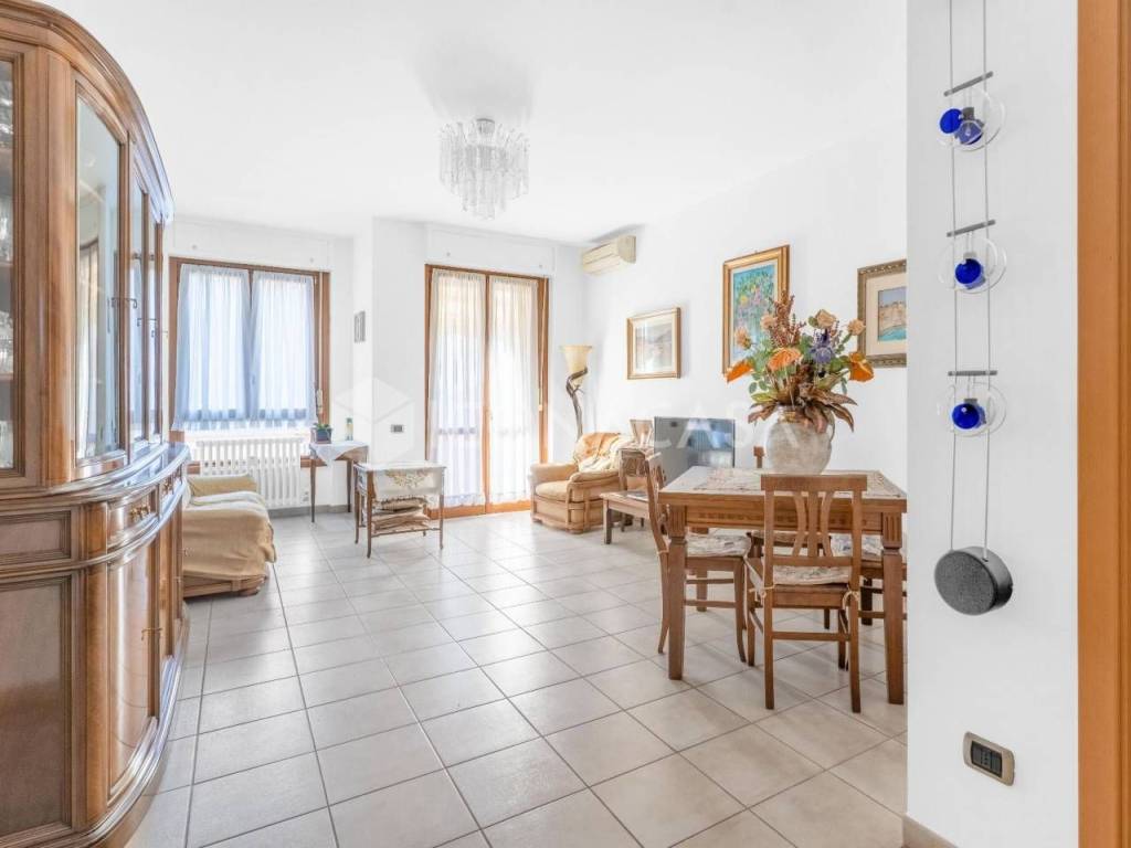 appartamento in vendita a Milano in zona Città Studi