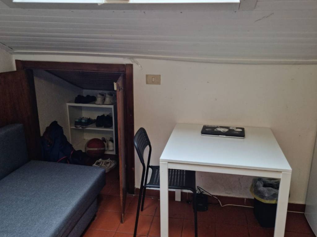 monolocale in vendita a Milano in zona Famagosta