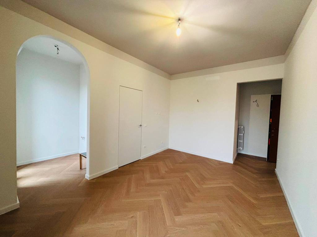 appartamento in vendita a Milano in zona Trenno