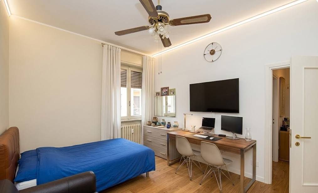 appartamento in vendita a Milano in zona Casoretto