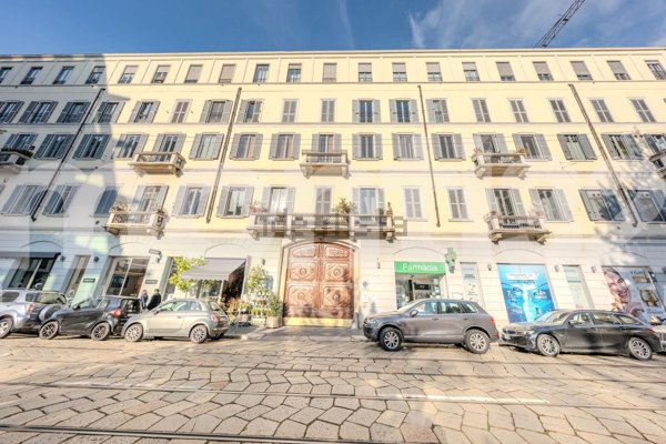 appartamento in vendita a Milano in zona Porta Garibaldi