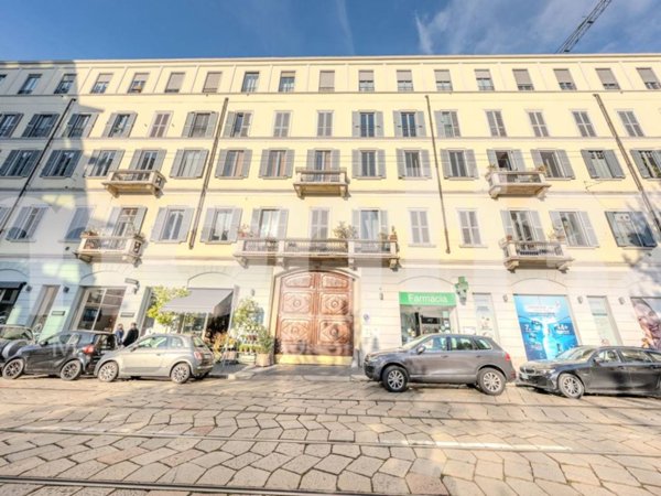 appartamento in vendita a Milano in zona Porta Garibaldi