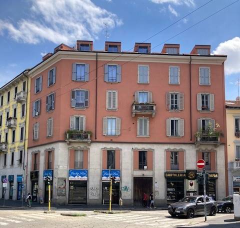 appartamento in vendita a Milano in zona Piazzale Lodi