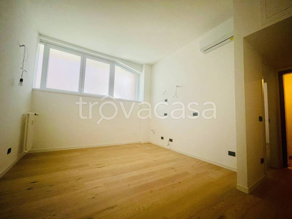 appartamento in vendita a Milano in zona Bocconi