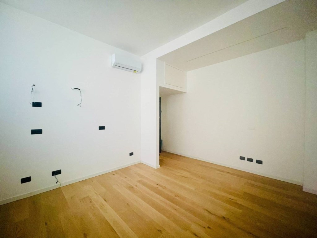 appartamento in vendita a Milano in zona Bocconi