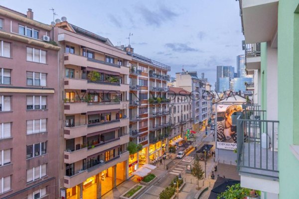 appartamento in vendita a Milano in zona Brera