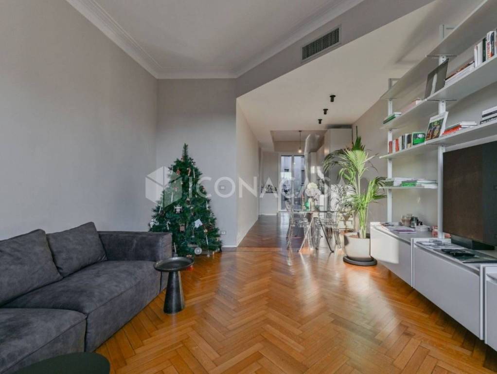 appartamento in vendita a Milano in zona Porta Venezia