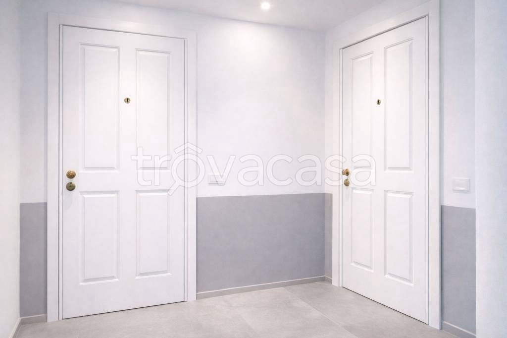 appartamento in vendita a Milano in zona Vigentino