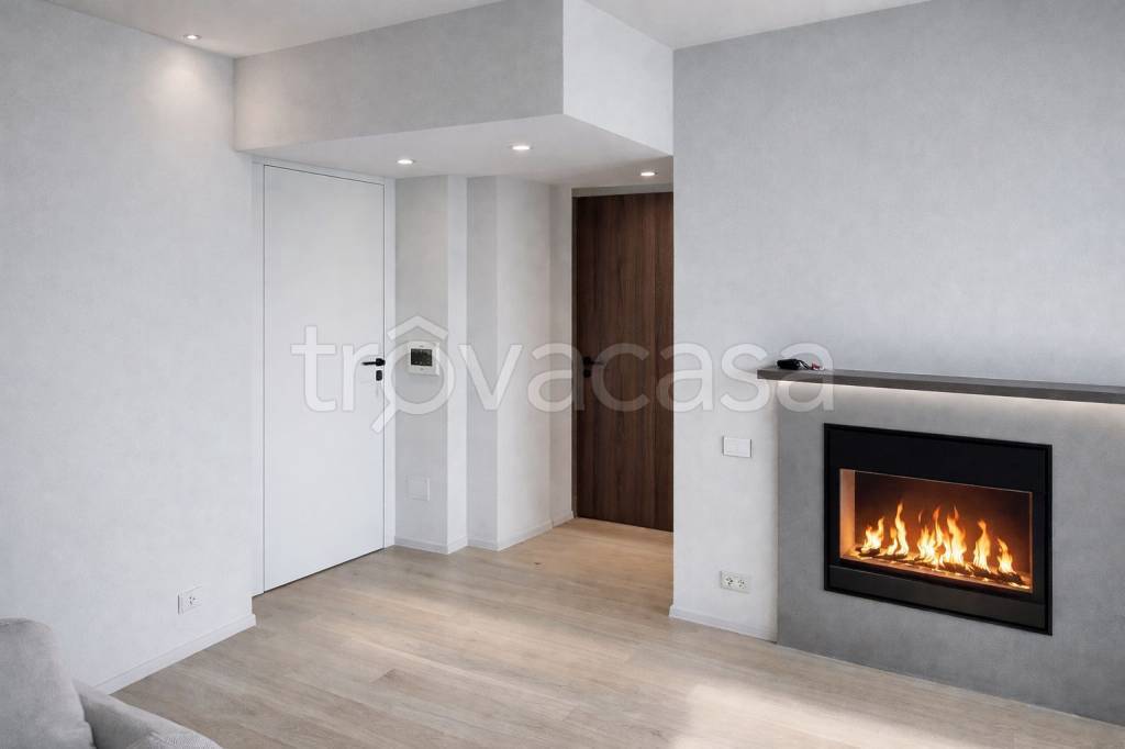 appartamento in vendita a Milano in zona Vigentino