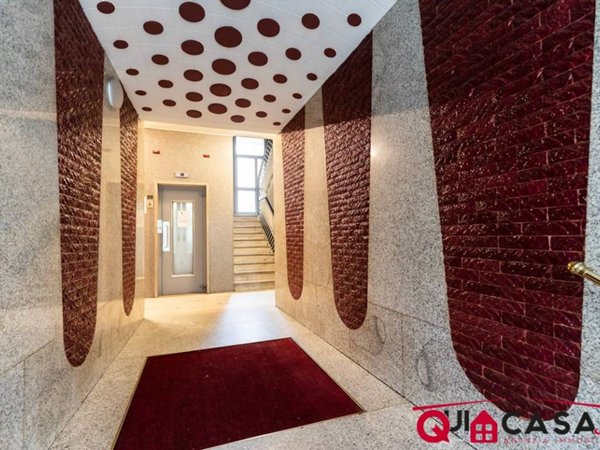 appartamento in vendita a Milano in zona Cascina dei Pomi