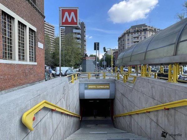 appartamento in vendita a Milano in zona Porta Vittoria