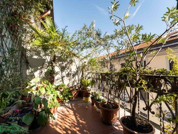 appartamento in vendita a Milano in zona Centro Direzionale